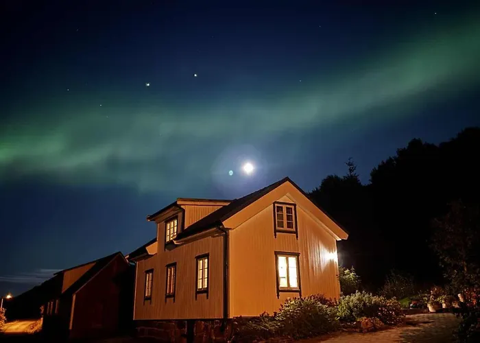 Traditional In Lofoten - Seaside On A Secluded Street