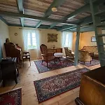 Traditional In Lofoten - Seaside On A Secluded Street Holiday home